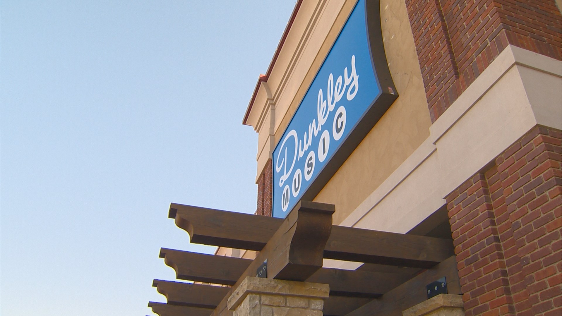 Dunkley Music moves to Meridian