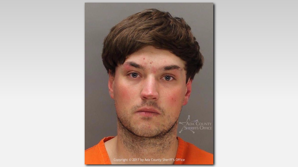 Burglary suspect caught in the act, Garden City police say - KTVB.com