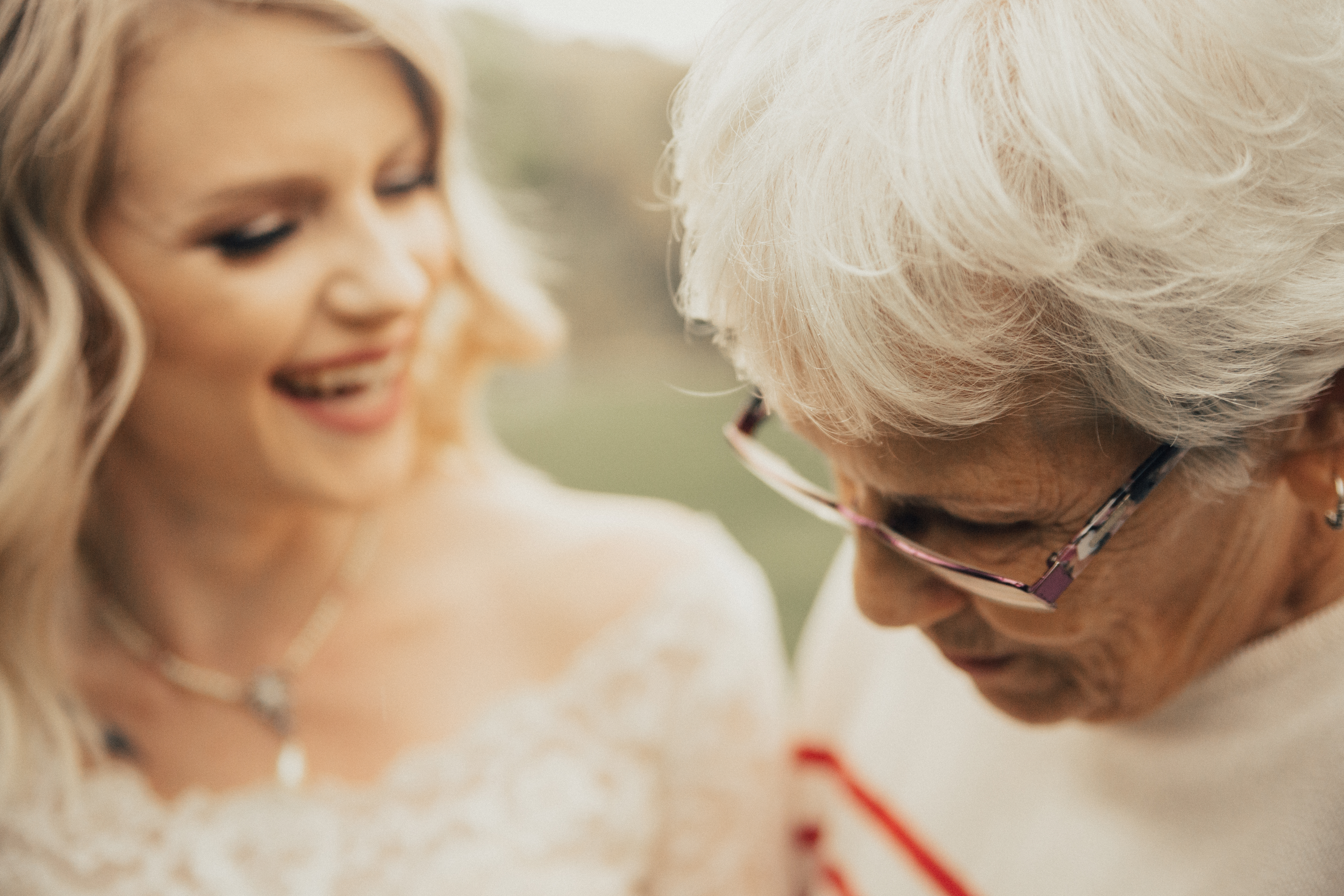 Boise Bride S Wedding Surprise For Grandma Goes Viral Ktvb Com